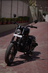 Royal Enfield Bullet Standard 500