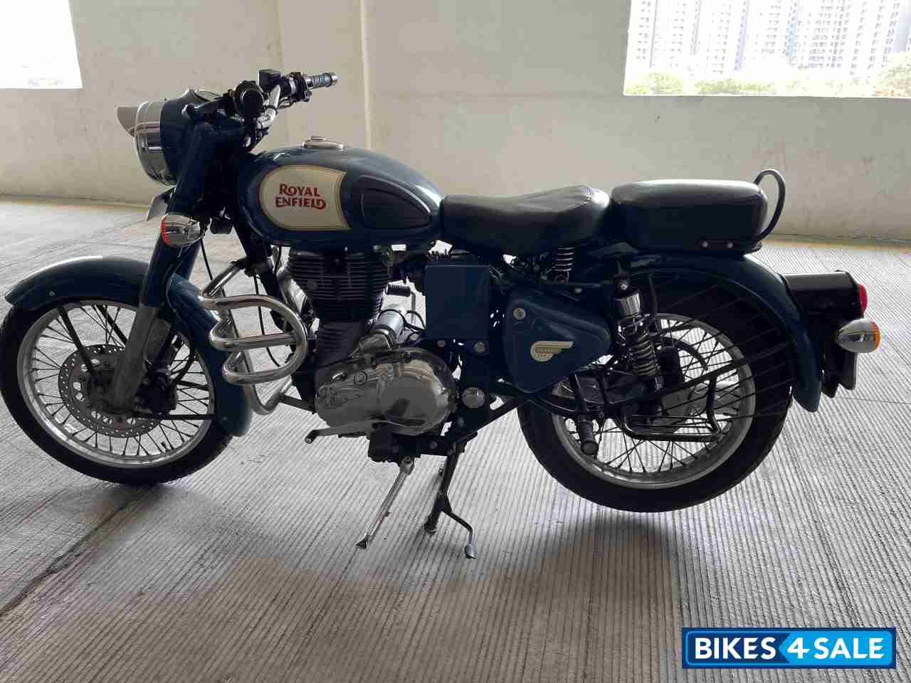 Royal Enfield Classic 350 Royal Enfield Classic 350