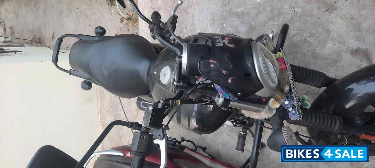 Bajaj Avenger Street 160 BS6