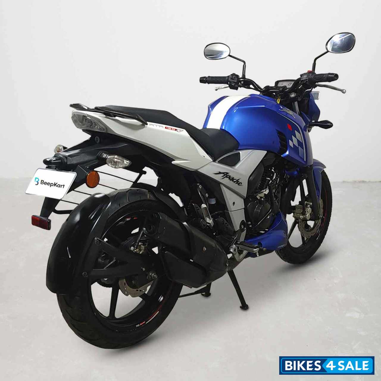 TVS Apache RTR 160 4V