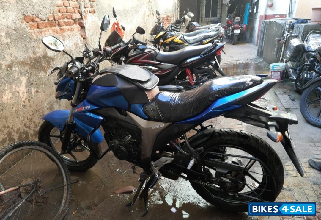 Suzuki Gixxer 150