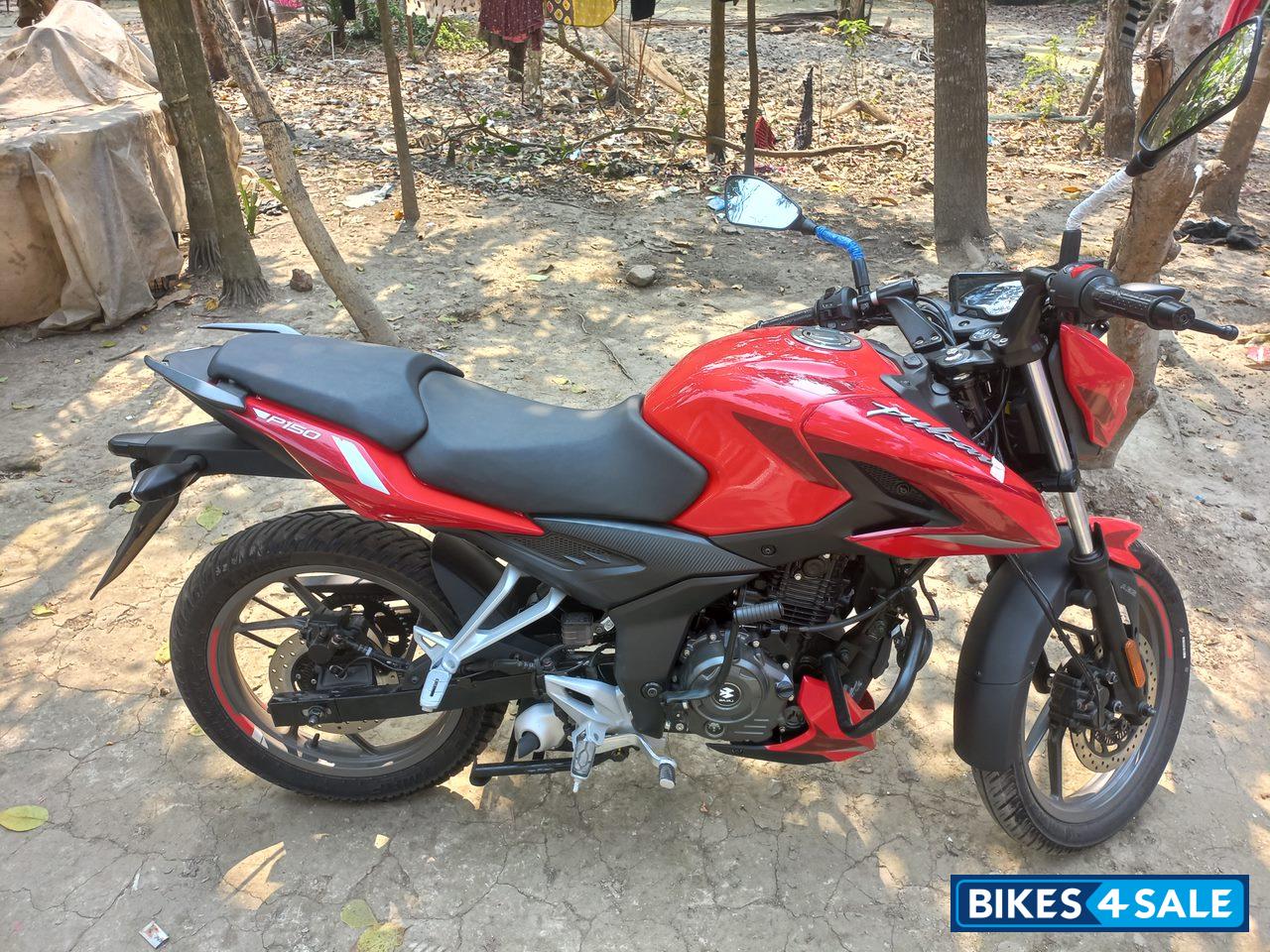 Bajaj Pulsar P150