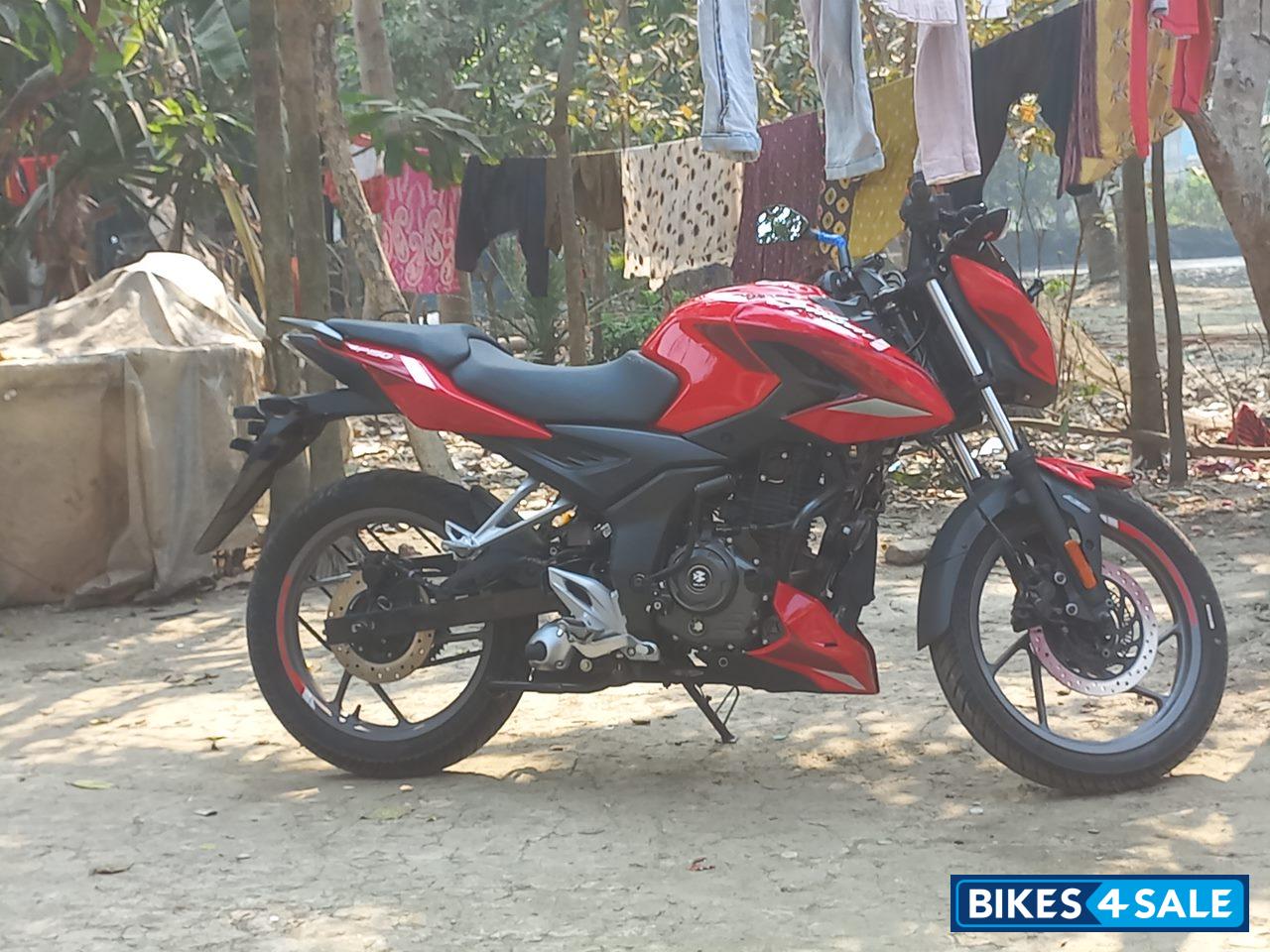 Bajaj Pulsar P150