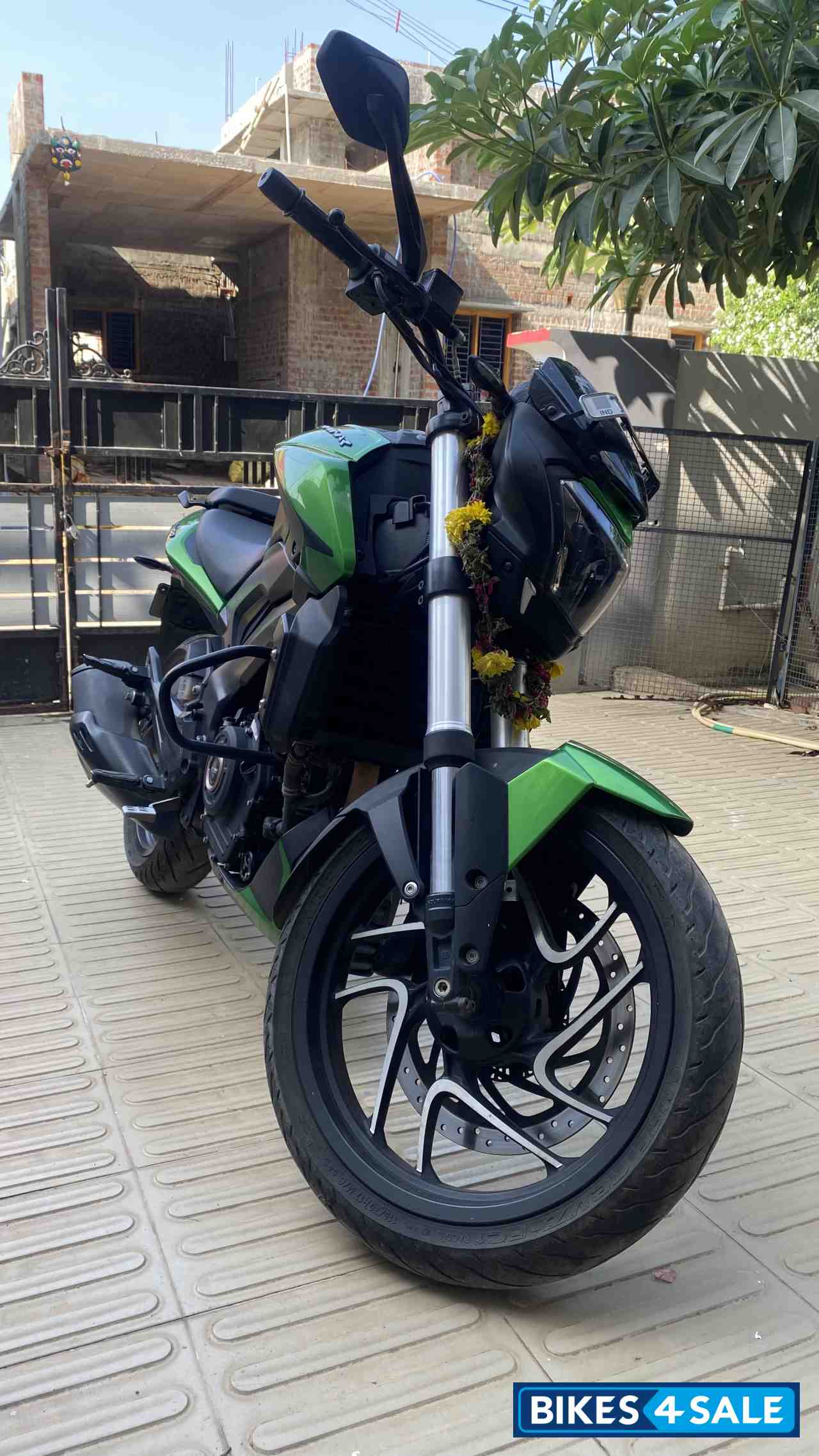 Green Bajaj Dominar 400 ABS BS6