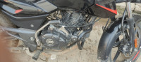 Bajaj Pulsar 125 Carbon Fibre Disc Single Seat