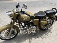 Royal Enfield Classic Desert Storm