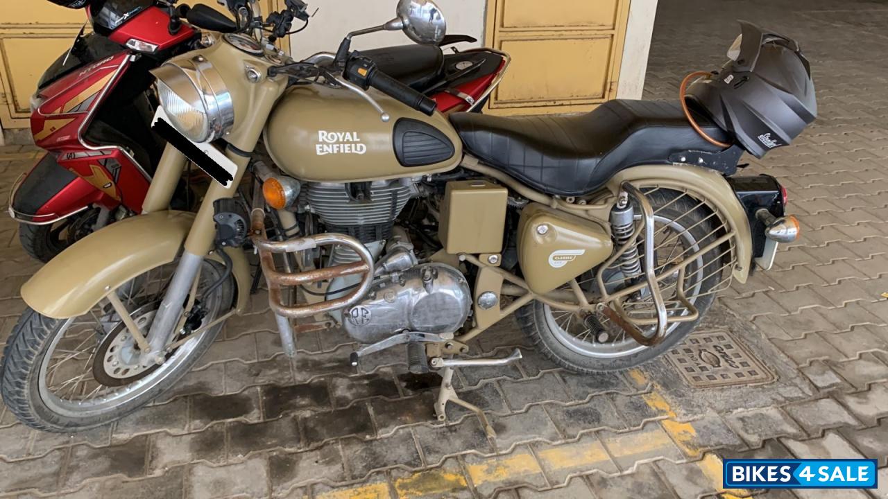 Royal Enfield Classic Desert Storm
