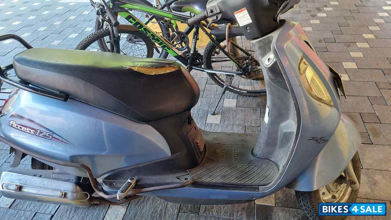 Blue Suzuki Access 125