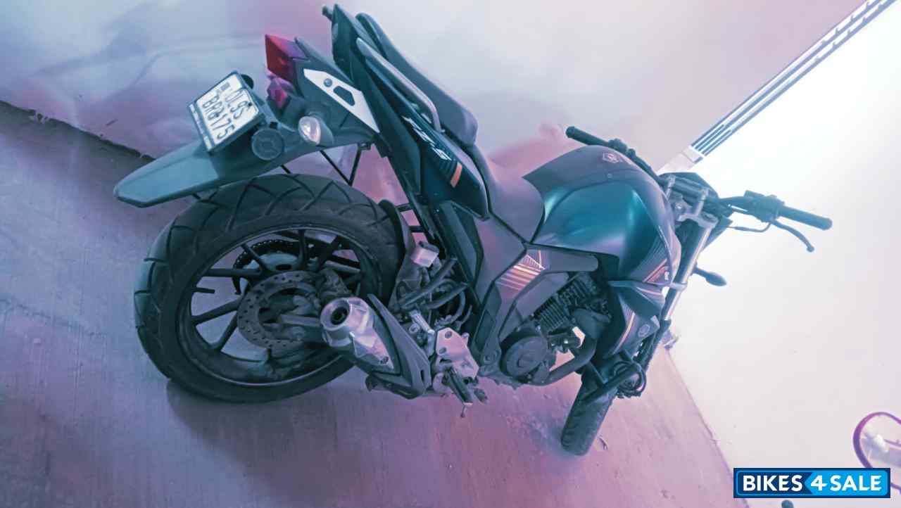 Yamaha FZ FI V2