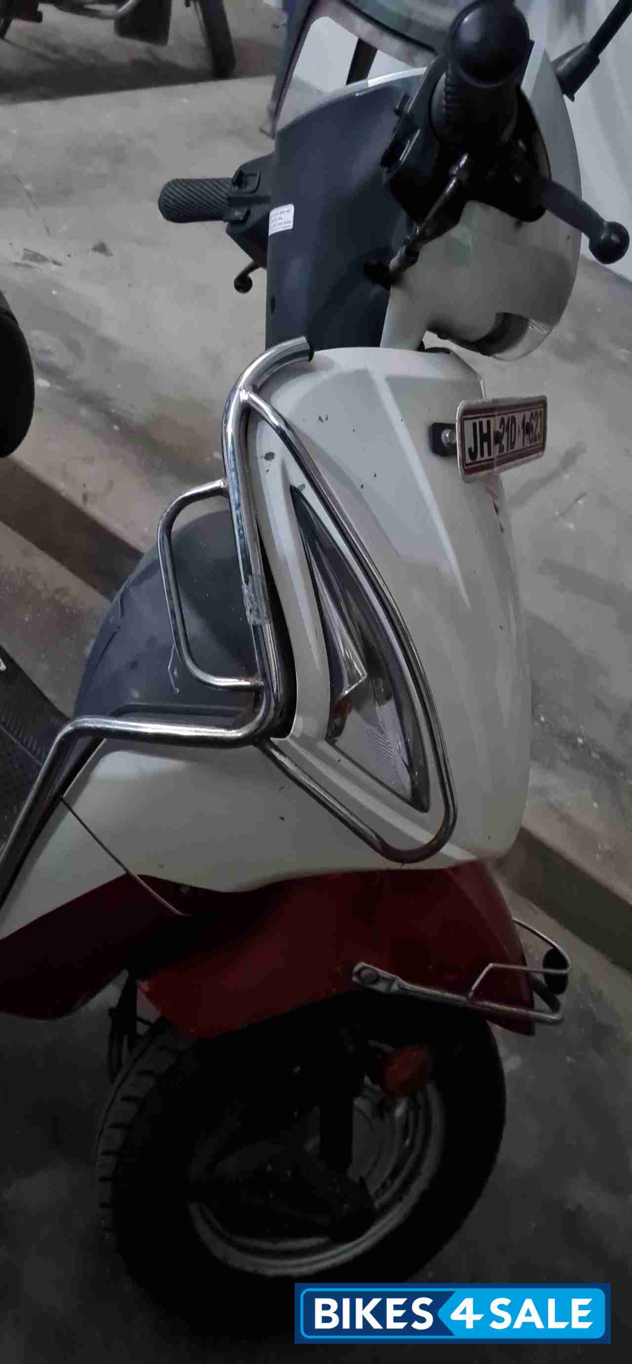 Red And White Hero Pleasure