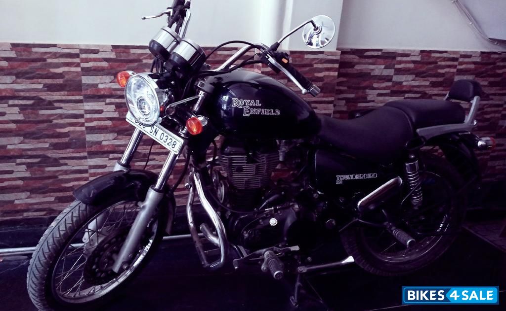 Royal Enfield Thunderbird TwinSpark 350 Royal Enfield Thunderbird TwinSpark 350