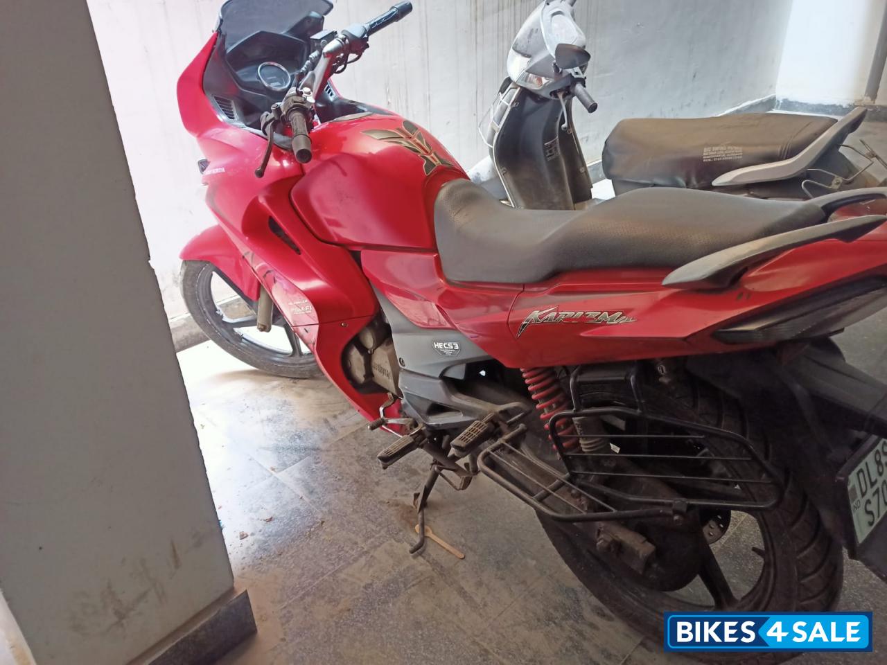 Red Hero Karizma ZMR