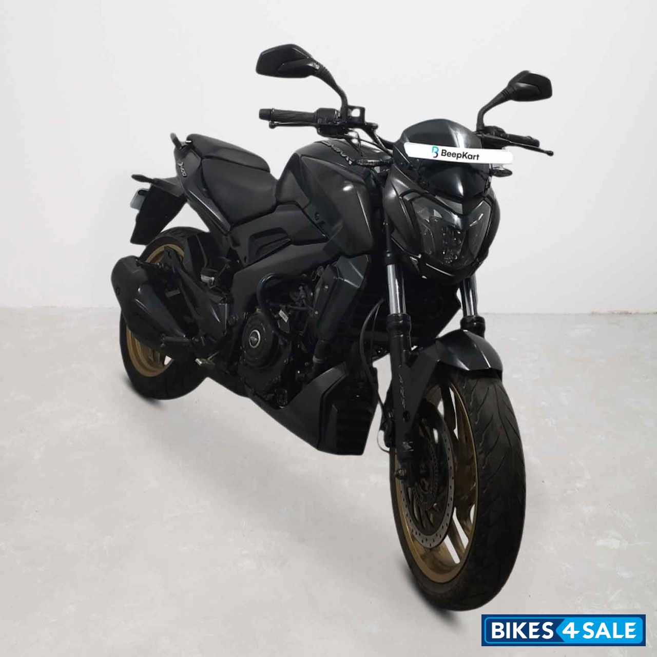 Bajaj Dominar 400