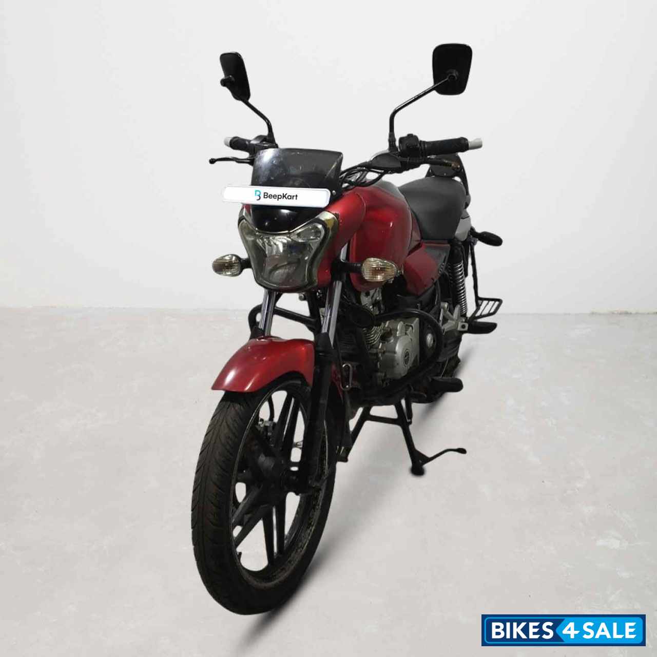 Bajaj V15