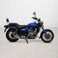 Bajaj Avenger 180 DTS-i