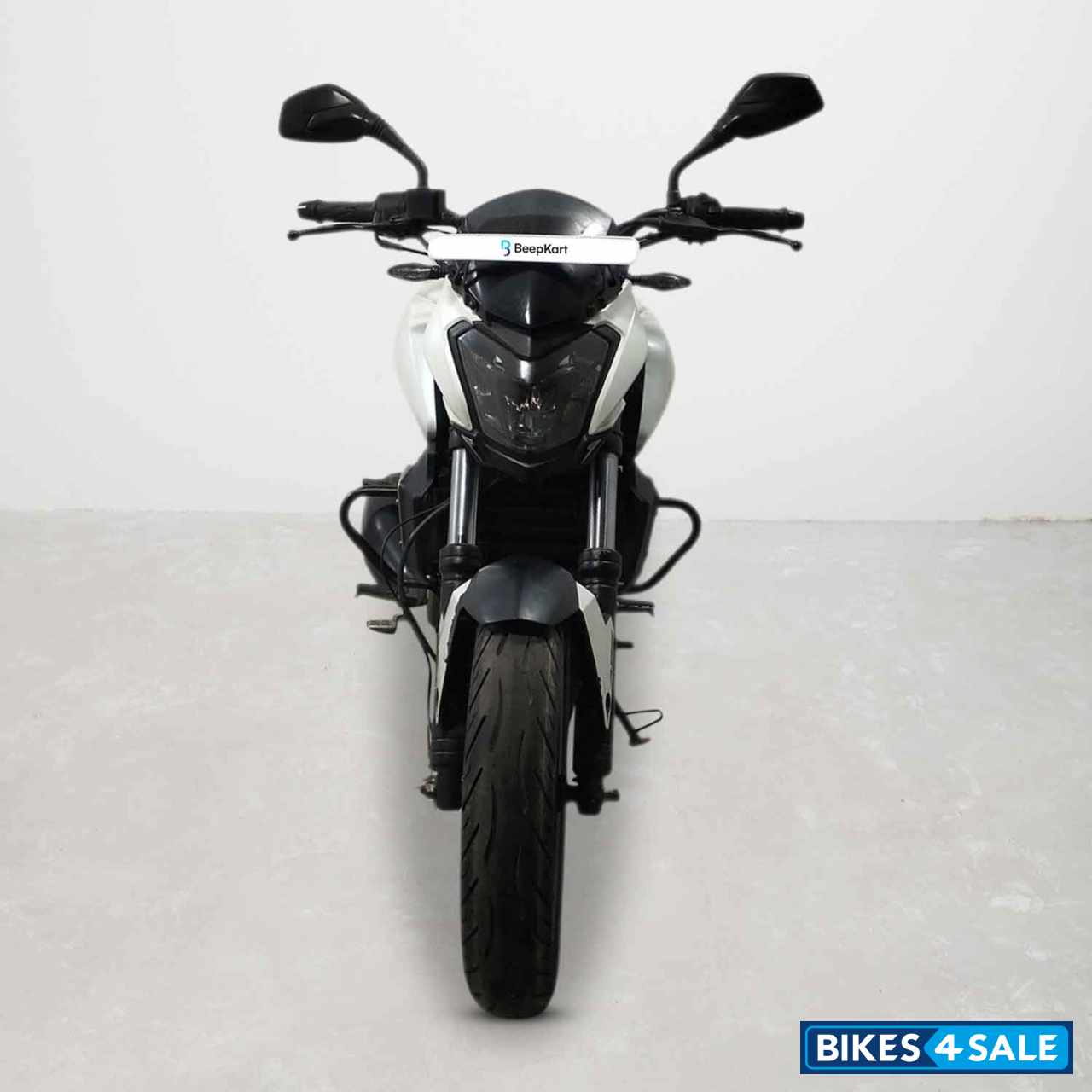Bajaj Dominar 400