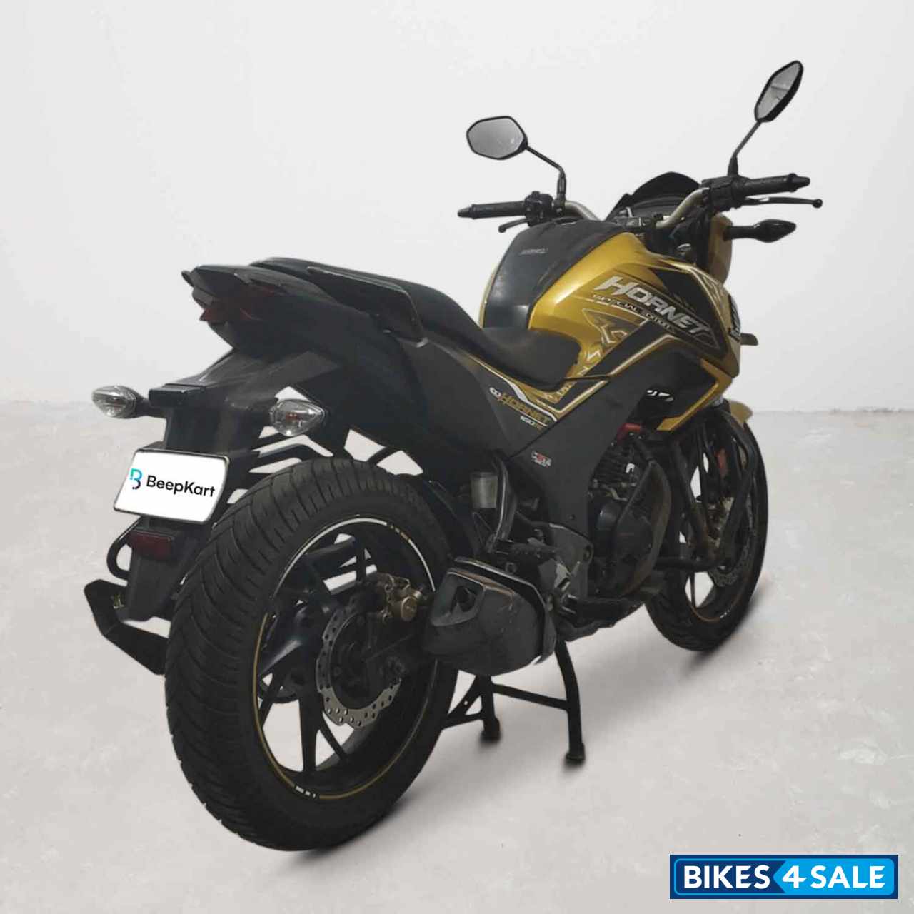 Honda CB Hornet 160R