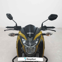 Honda CB Hornet 160R