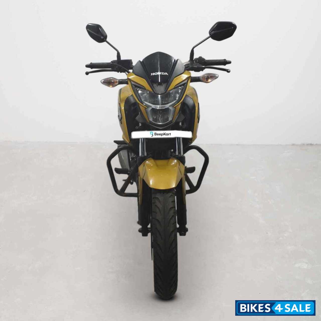 Honda CB Hornet 160R