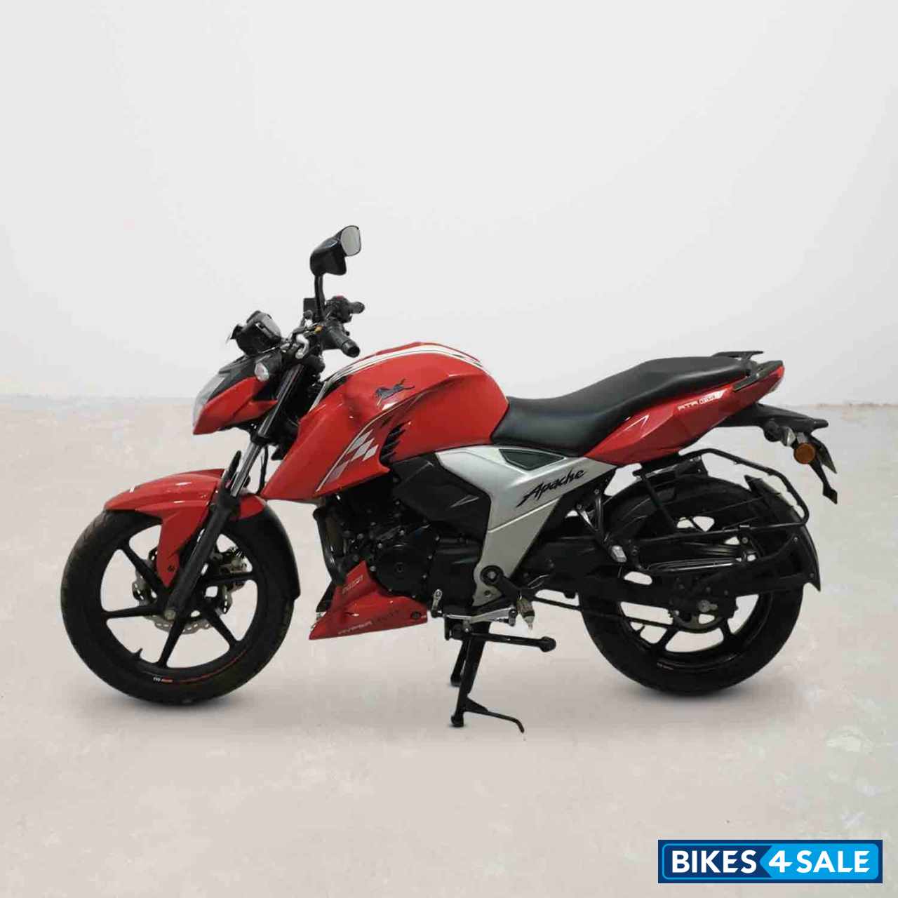 TVS Apache RTR 160