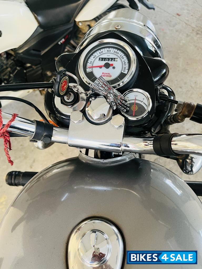Gun Metal Grey Royal Enfield Classic 350