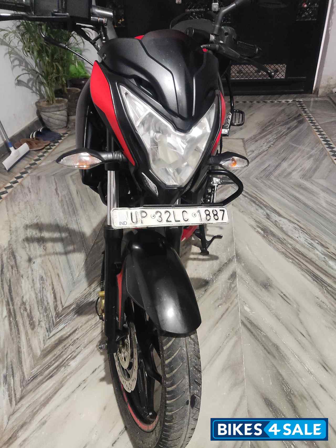 Bajaj Pulsar NS 160