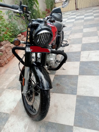 Red Royal Enfield Classic 350 Redditch Red