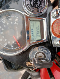 Red Royal Enfield Classic 350 Redditch Red