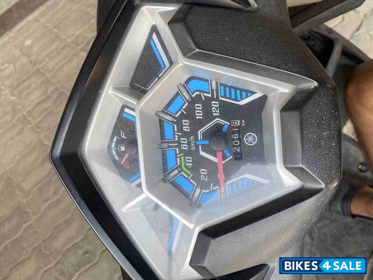 Yamaha Cygnus Ray ZR