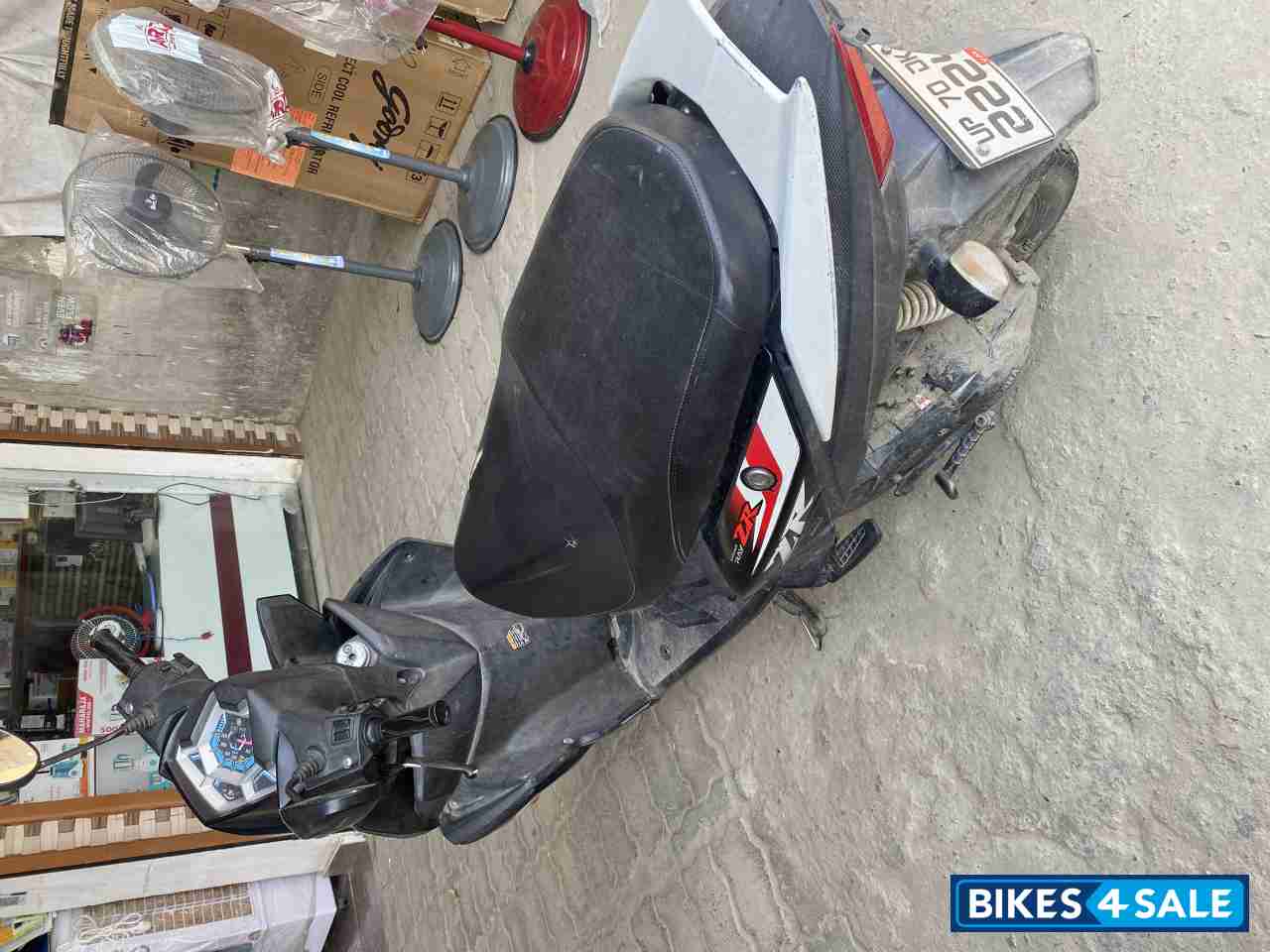 Yamaha Cygnus Ray ZR