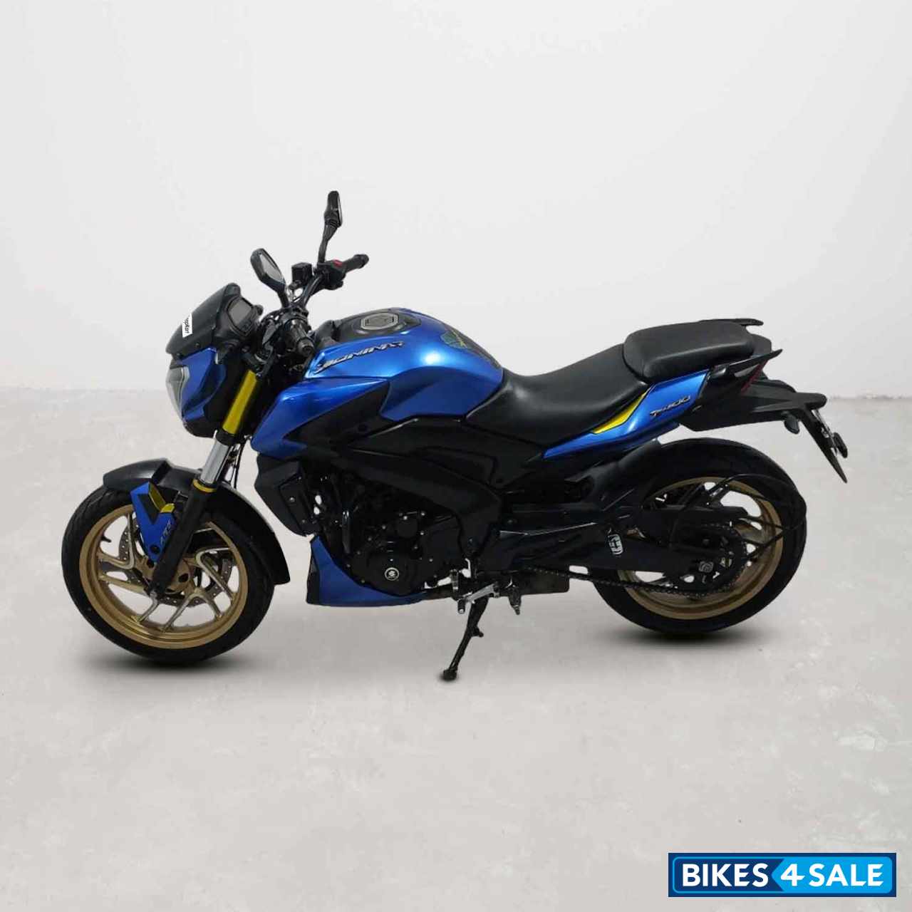Bajaj Dominar 400