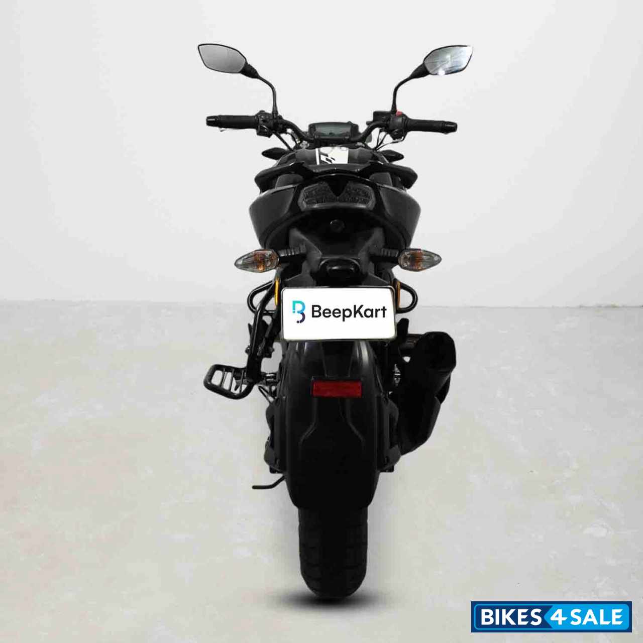 TVS Apache RTR 160 4V