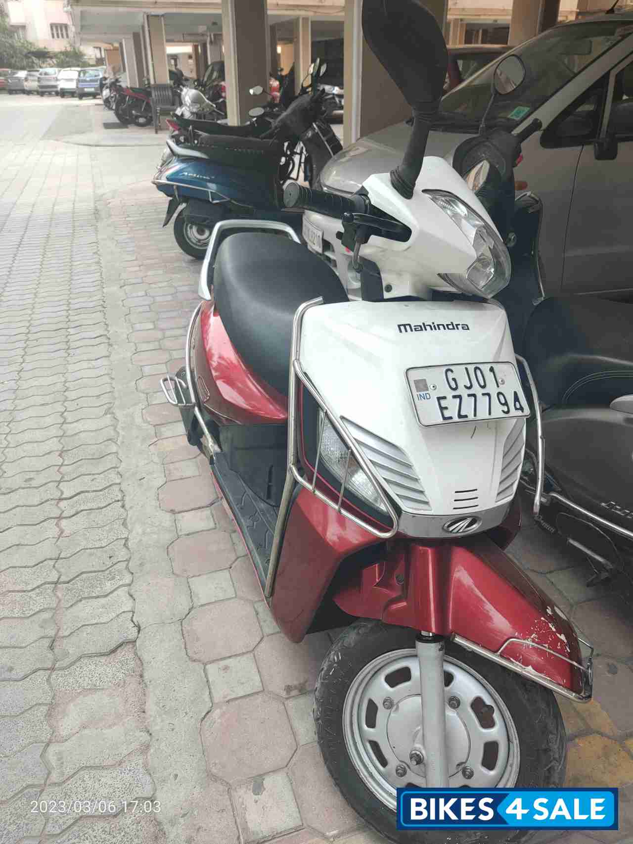 Mahindra Gusto