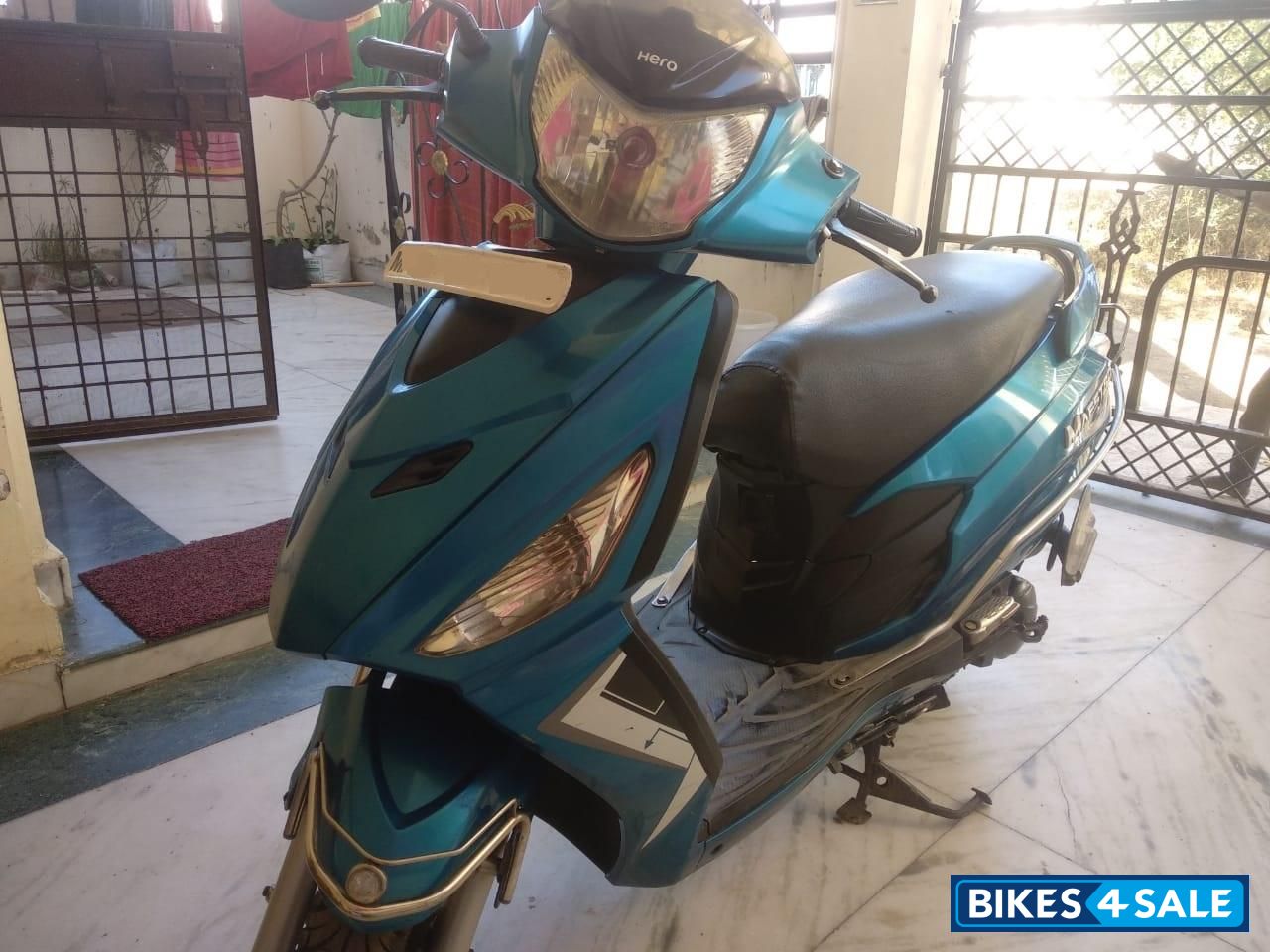 Metallic Blue Hero Maestro Edge