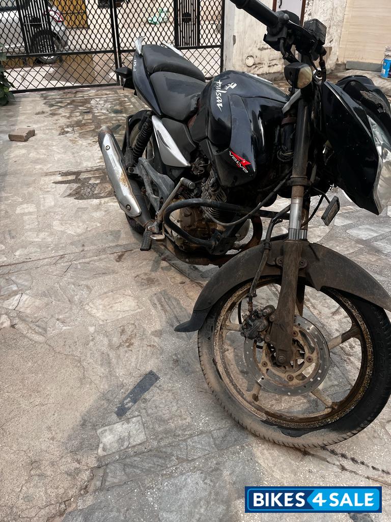 Bajaj Pulsar 135LS