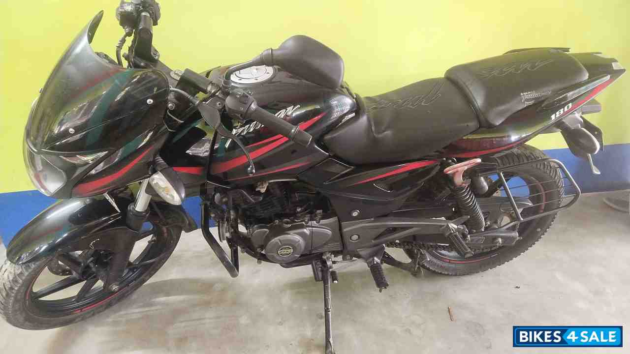 Bajaj Pulsar 180 DTSi