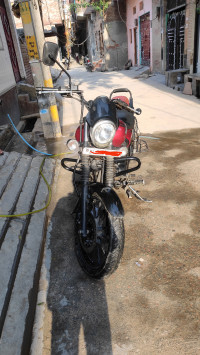 Bajaj Avenger Street 180 2018 Model