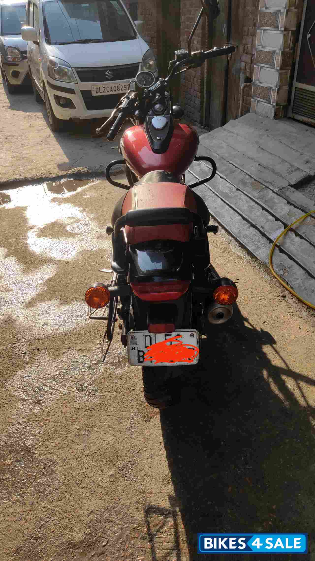Bajaj Avenger Street 180
