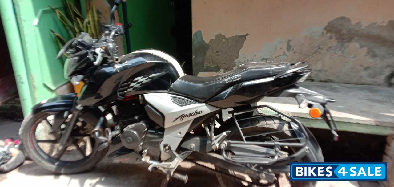 TVS Apache RTR 160 4V