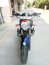 Blue Yamaha FZ16