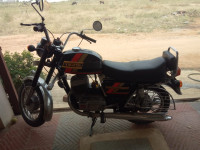 Ideal Jawa Yezdi RoadKing