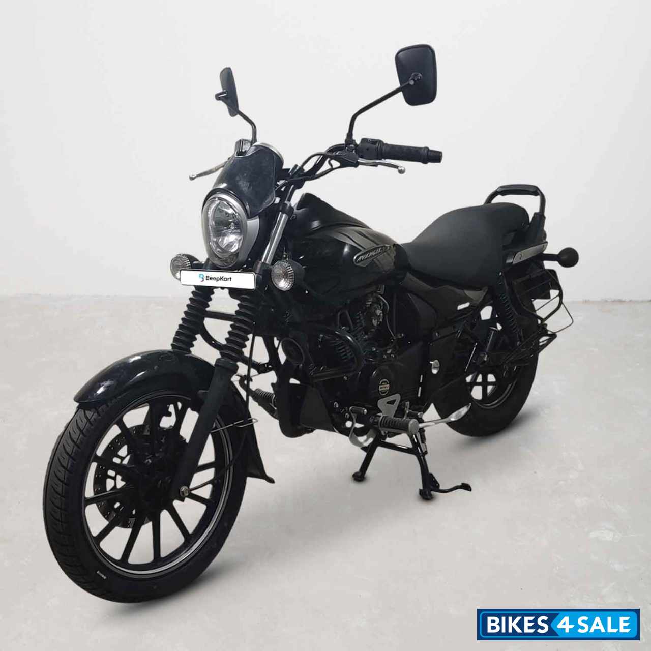Bajaj Avenger Street 180