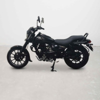 Bajaj Avenger Street 180
