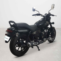 Bajaj Avenger Street 180