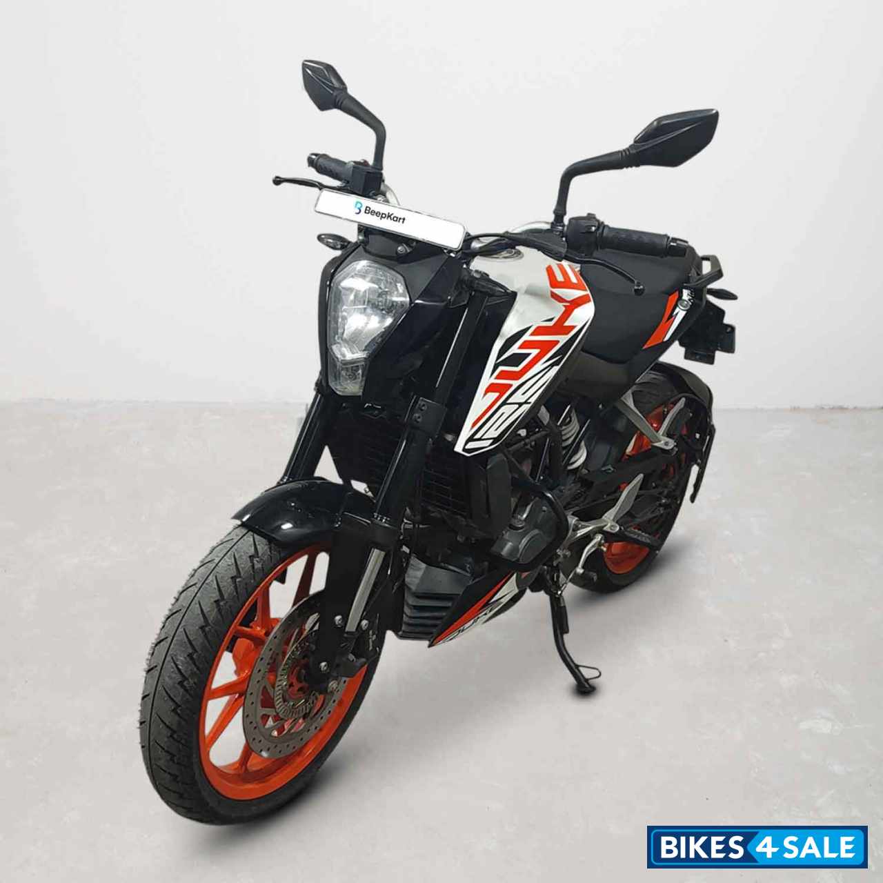 KTM Duke 125
