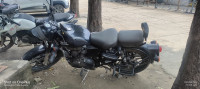 Stealth Black Royal Enfield Classic Stealth Black