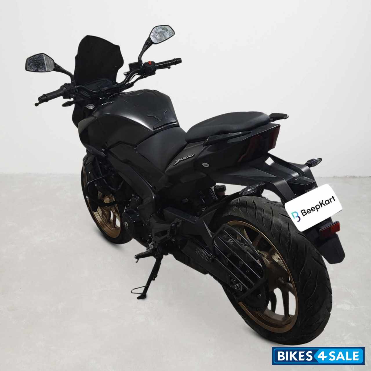 Bajaj Dominar 400