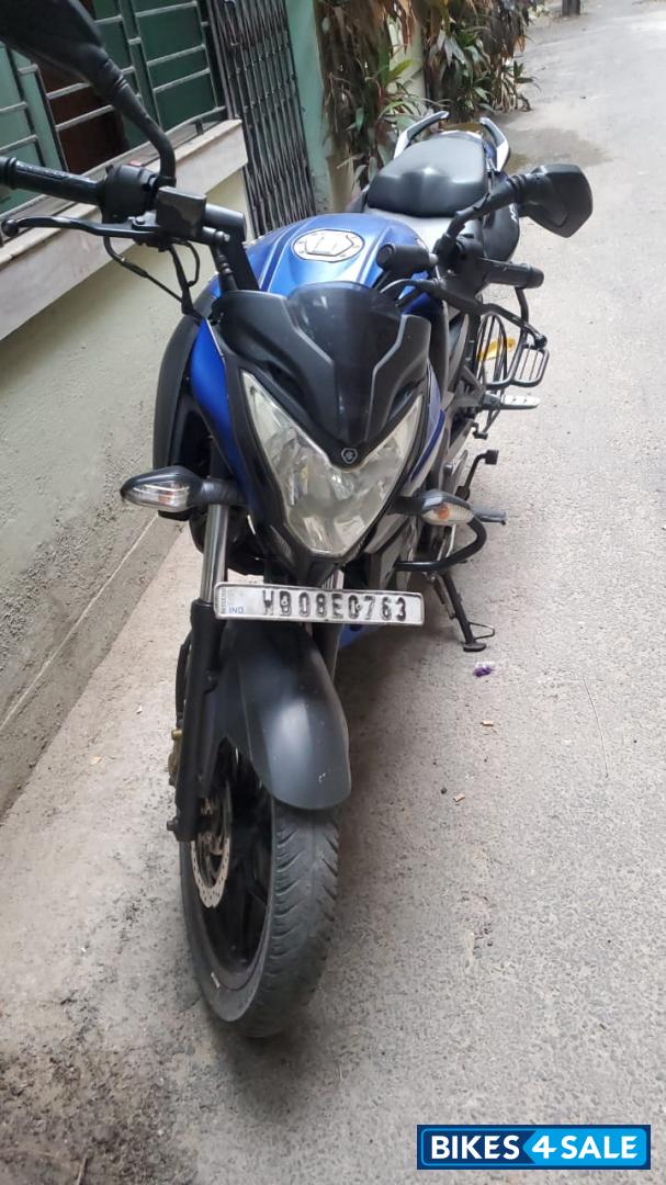 Blue Bajaj Pulsar NS 160