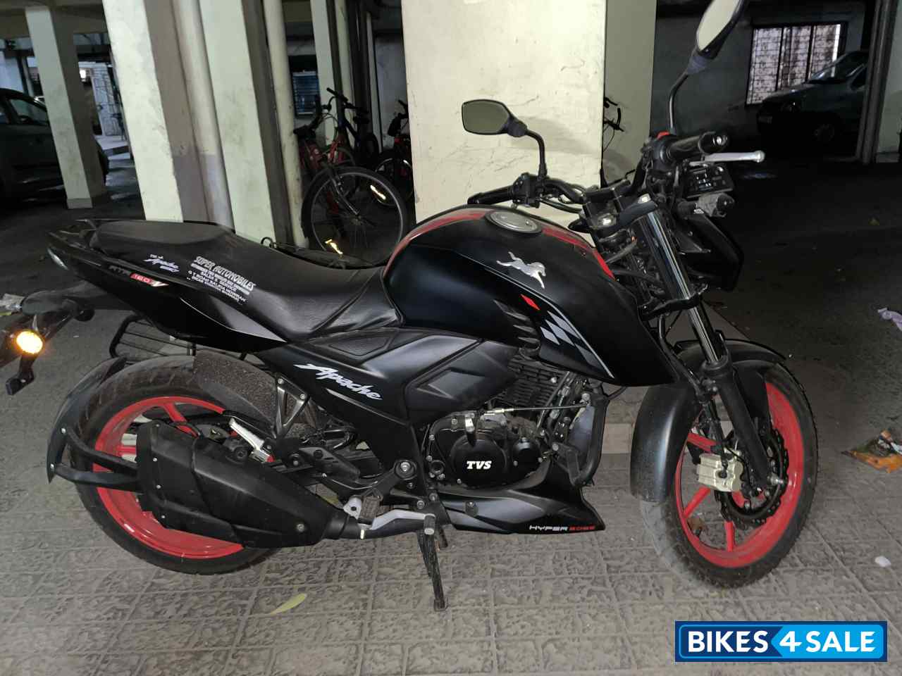 TVS RTR RTR 160 4v Special Edition 2023 model