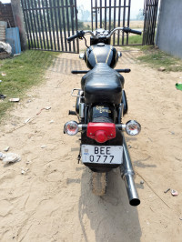 Black Royal Enfield Bullet Standard 350